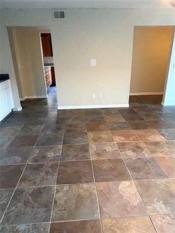 6813 N Lancer Lane, Oklahoma City, OK 73132