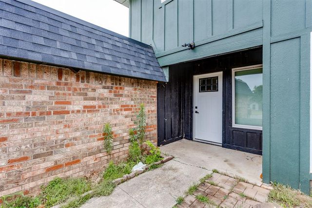 6813 N Lancer Lane, Oklahoma City, OK 73132