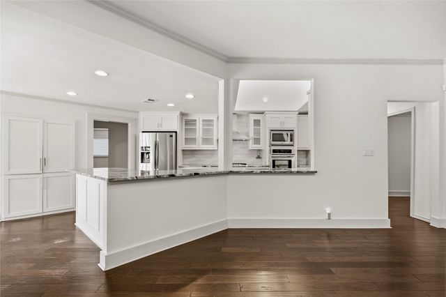 9178 Glen Springs Drive, Dallas, TX 75243