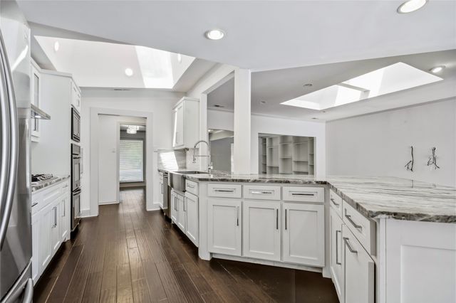 9178 Glen Springs Drive, Dallas, TX 75243