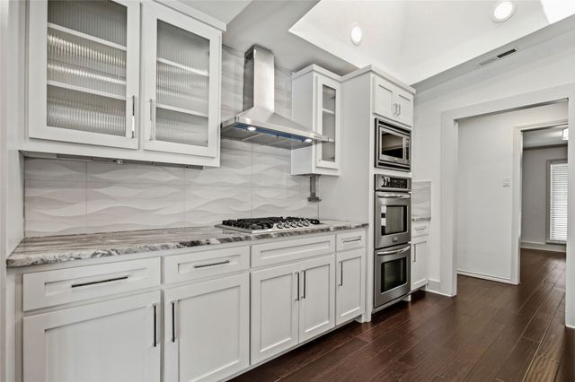 9178 Glen Springs Drive, Dallas, TX 75243