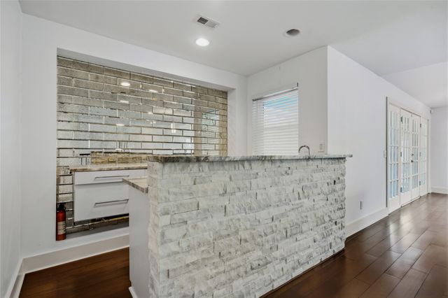 9178 Glen Springs Drive, Dallas, TX 75243