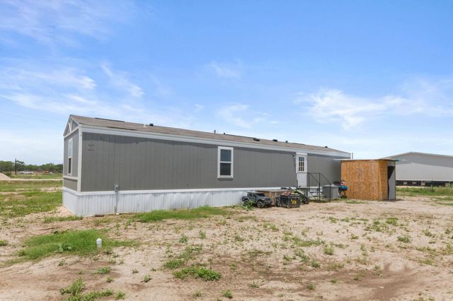 305 Blue Quail ST, Dale, TX 78616