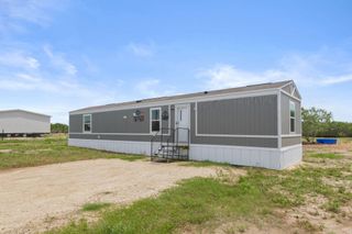 305 Blue Quail ST, Dale, TX 78616