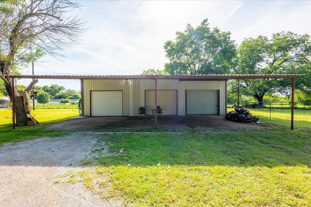 131 S Crescent Street, Gorman, TX 76454