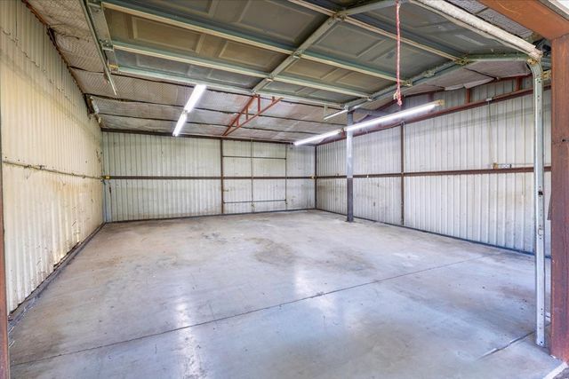 131 S Crescent Street, Gorman, TX 76454