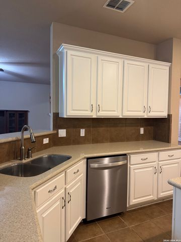 222 Royal Troon, Cibolo, TX 78108