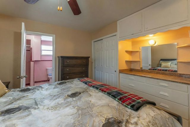 137 W 34th Street, Riviera Beach, FL 33404