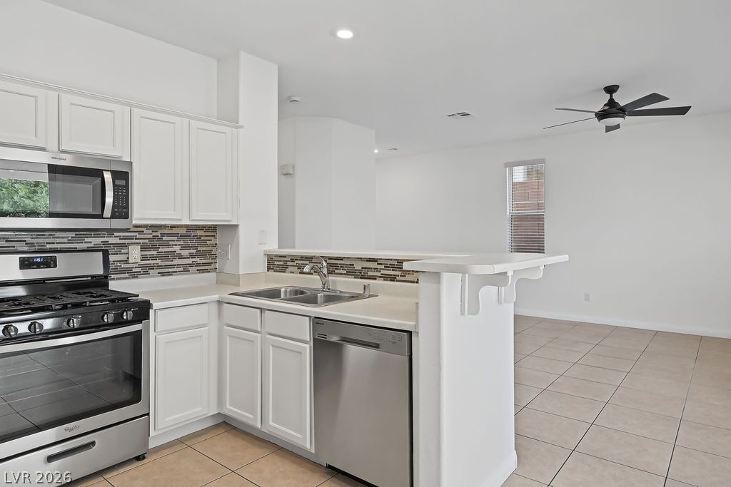 754 Solitude Point Avenue, Henderson, NV 89012 — photo 3