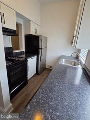 311 2ND ST W #1, Wilmington, DE 19801