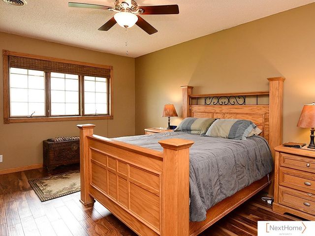 539 W Keating Circle, Lincoln, NE 68521