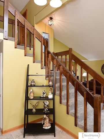 539 W Keating Circle, Lincoln, NE 68521