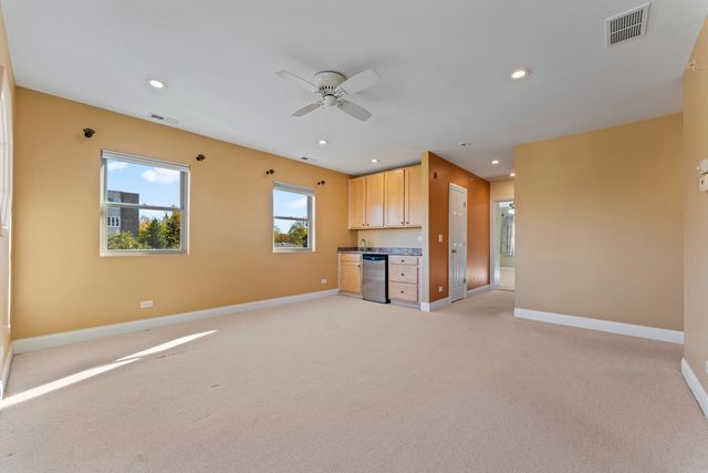 5533 LINCOLN Avenue, Morton Grove, IL 60053