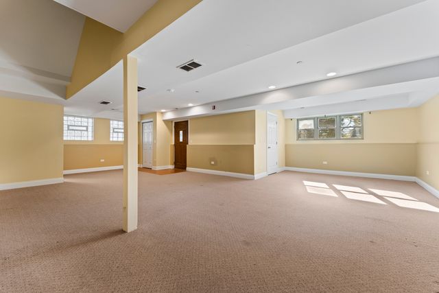 5533 LINCOLN Avenue, Morton Grove, IL 60053