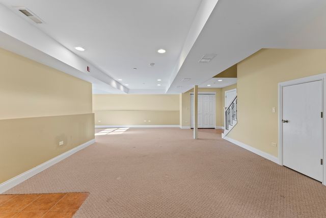 5533 LINCOLN Avenue, Morton Grove, IL 60053