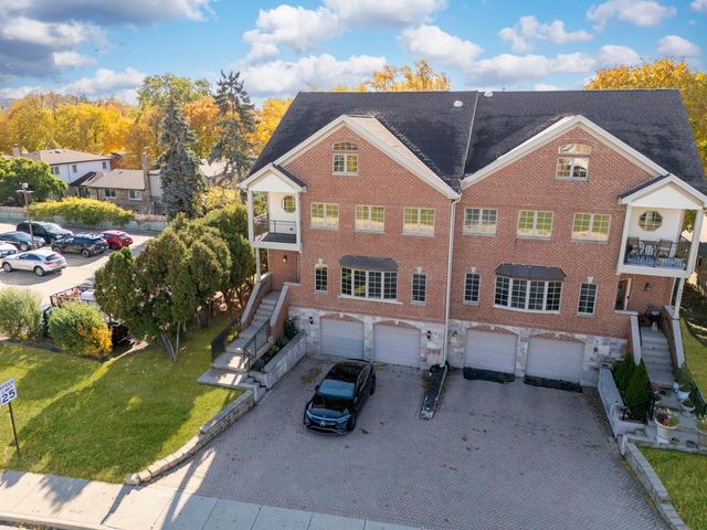 5533 LINCOLN Avenue, Morton Grove, IL 60053