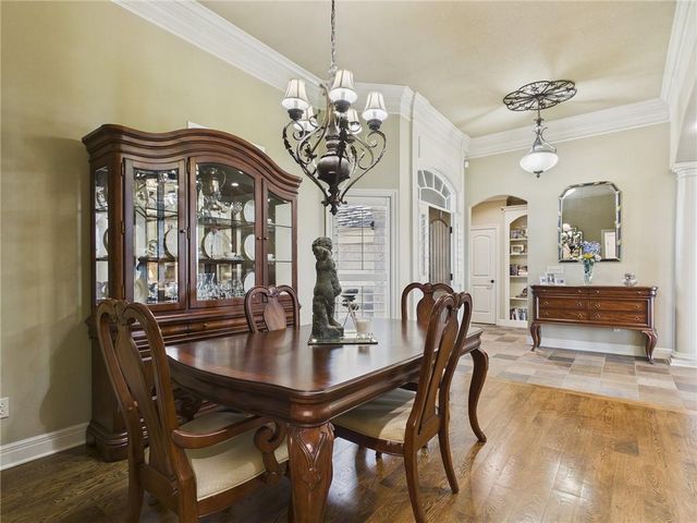 4805 N 124th Terrace, Kansas City, KS 66109