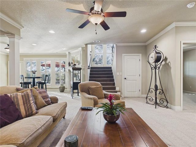 4805 N 124th Terrace, Kansas City, KS 66109