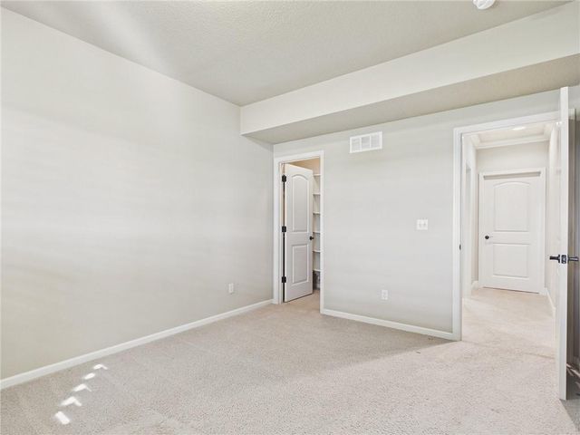 4805 N 124th Terrace, Kansas City, KS 66109
