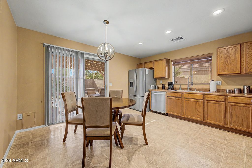 23938 N DESERT Drive, Florence, AZ 85132 — photo 5