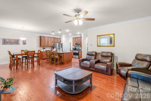 1310 Robinson Oaks Drive, Gastonia, NC 28054
