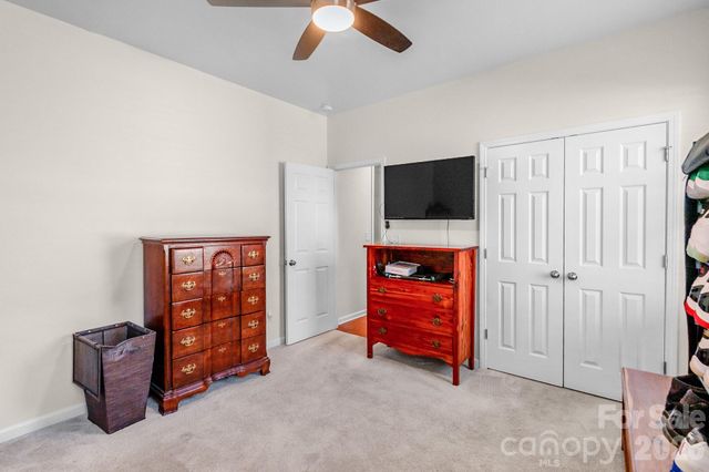 1310 Robinson Oaks Drive, Gastonia, NC 28054