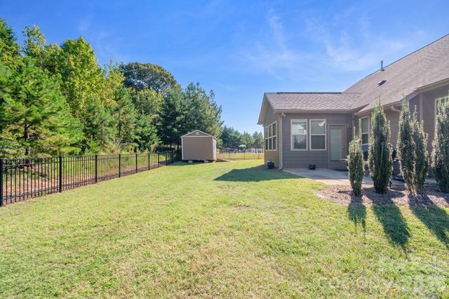 1310 Robinson Oaks Drive, Gastonia, NC 28054