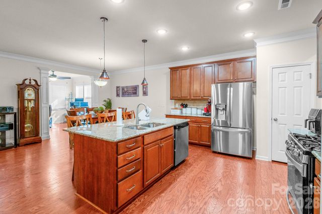 1310 Robinson Oaks Drive, Gastonia, NC 28054