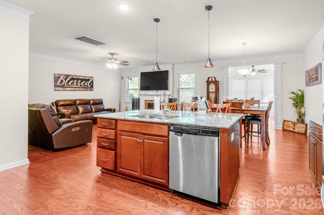 1310 Robinson Oaks Drive, Gastonia, NC 28054