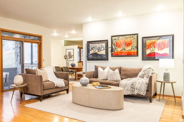 4755 S MOUNTAIN LN, Millcreek, UT 84124