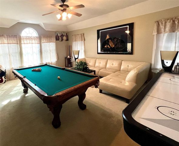 3009 Saint Lynda Drive, Mansfield, TX 76063