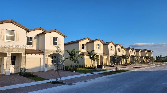 2591 SE 25th Ter, Homestead, FL 33035