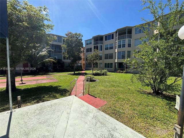 1501 NE 191st Street C211, Miami, FL 33179