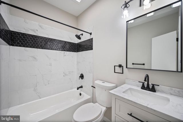 3530 EDMONDSON AVE, Baltimore, MD 21229