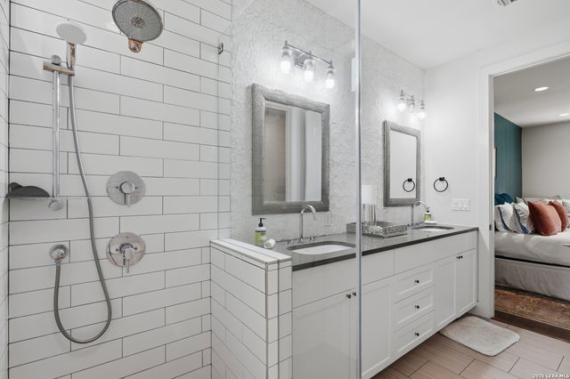 318 W Grayson St Unit 303, San Antonio, TX 78212