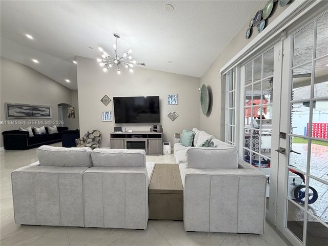 8737 NW 168th Ln, Miami Lakes, FL 33018