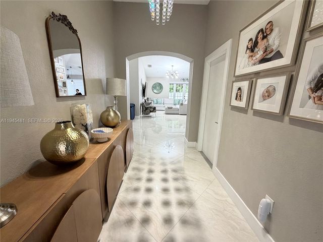 8737 NW 168th Ln, Miami Lakes, FL 33018