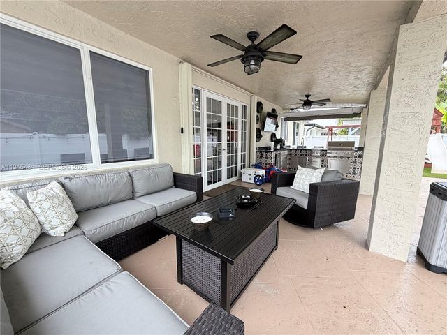 8737 NW 168th Ln, Miami Lakes, FL 33018