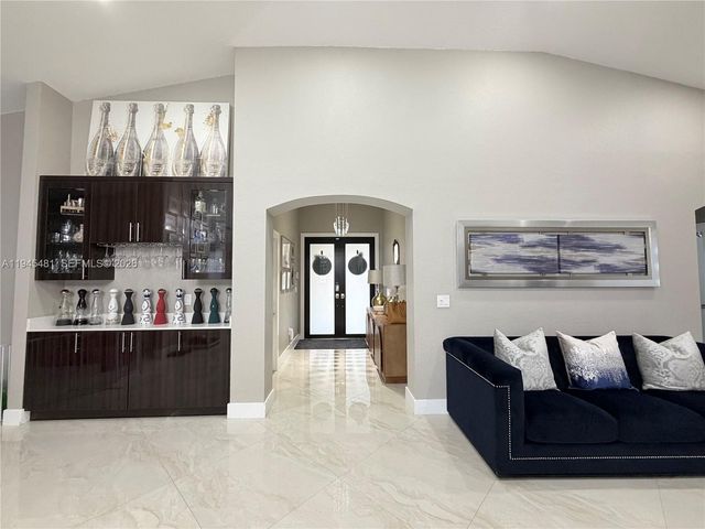 8737 NW 168th Ln, Miami Lakes, FL 33018