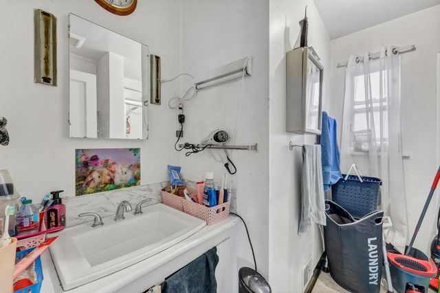 1737 N Smith St, Spokane, WA 99207