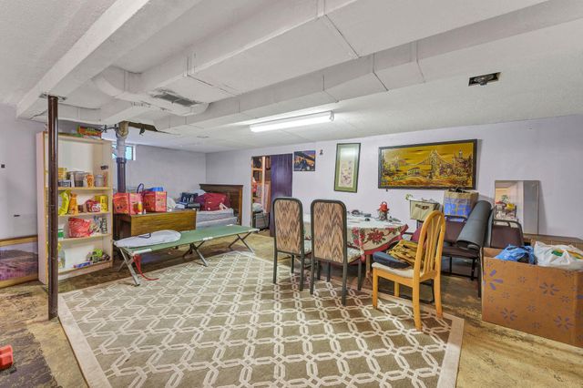 1737 N Smith St, Spokane, WA 99207