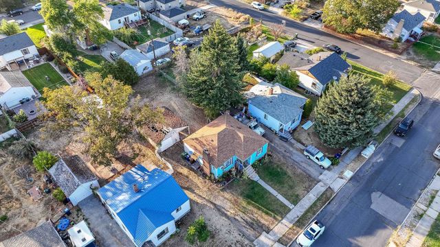 1737 N Smith St, Spokane, WA 99207