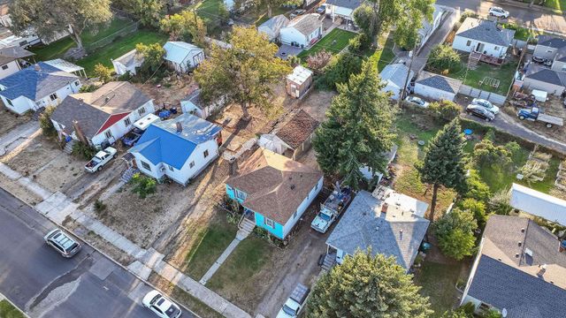 1737 N Smith St, Spokane, WA 99207