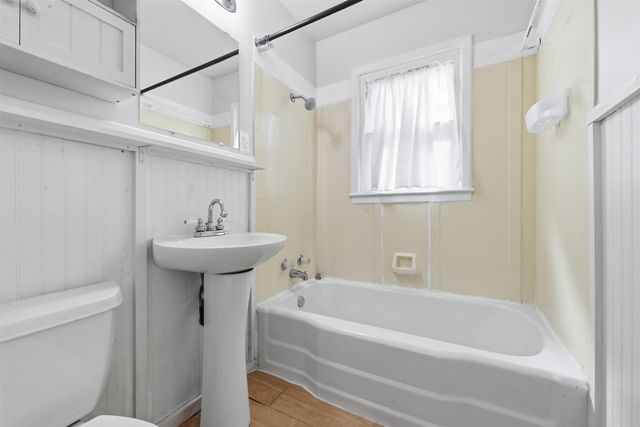 1138 E Tulsa St, Wichita, KS 67216