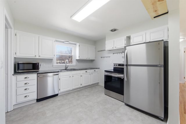 1138 E Tulsa St, Wichita, KS 67216