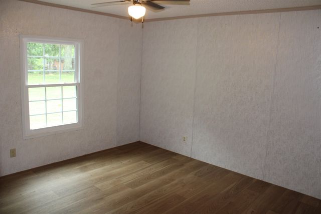 1660 CANDY OWENS RD, Moscow, TN 38057