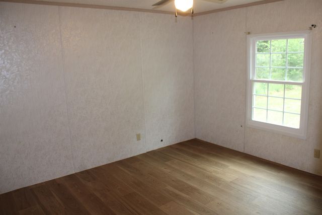 1660 CANDY OWENS RD, Moscow, TN 38057