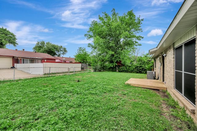 9415 Timberbluff Road, Dallas, TX 75249