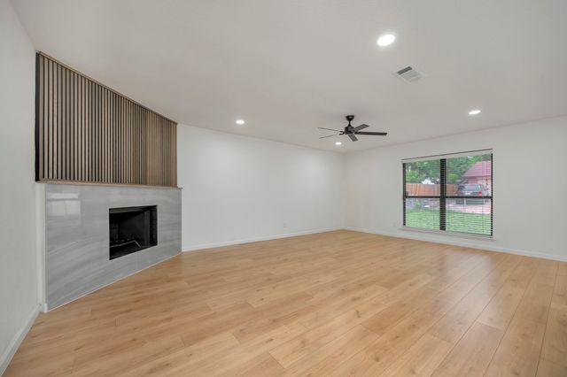 9415 Timberbluff Road, Dallas, TX 75249