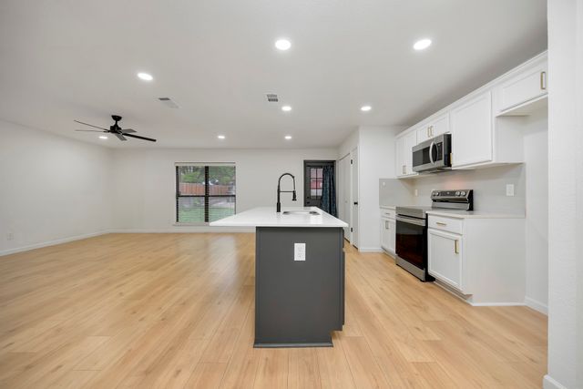 9415 Timberbluff Road, Dallas, TX 75249